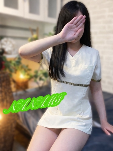 ななみ